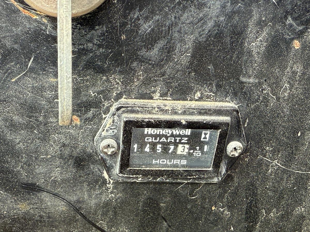 Used 2012 MOROOKA MVT-800VD RUBBER TRACK CRAWLER CARRIER