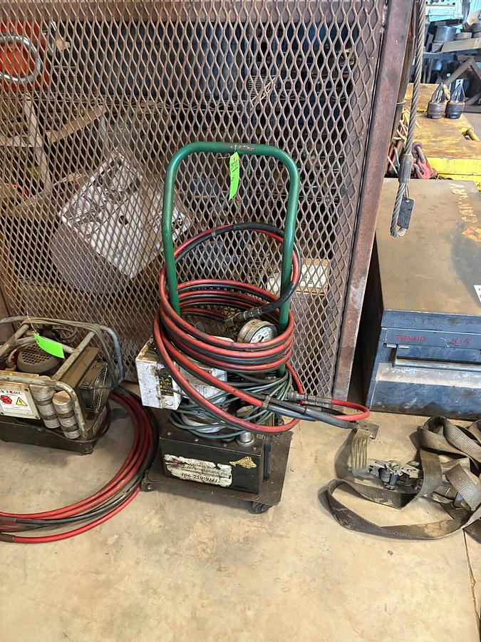 Used Global bolting technologies 10k psi hydraulic power pack