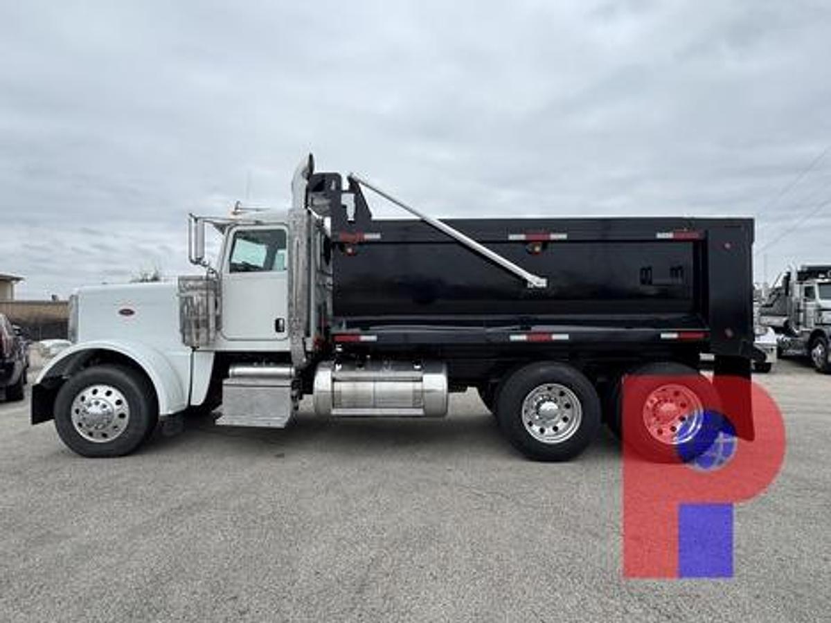 Used 2014 PETERBILT 388 T/A DUMP TRUCK