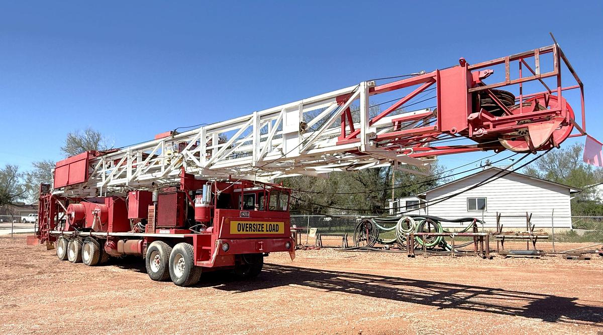 Used 1984 CRANE CARRIER W5384A DD 108’-267K 5-AXLE WELL SERVICE WORKOVER RIG
