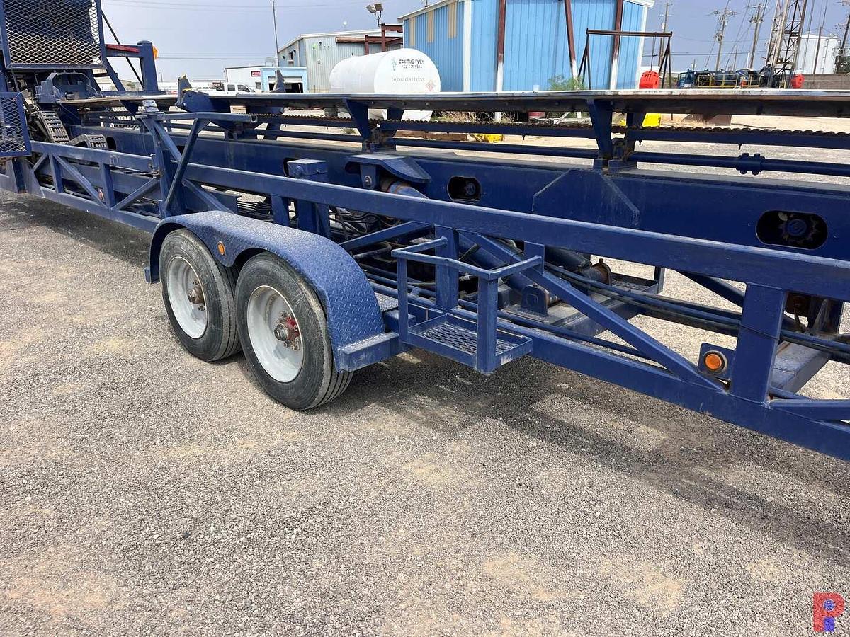 Used 38’ PIPEHANDLER CATWALK TRAILER P/B A DEUTZ 3 CYLINDER ENGINE