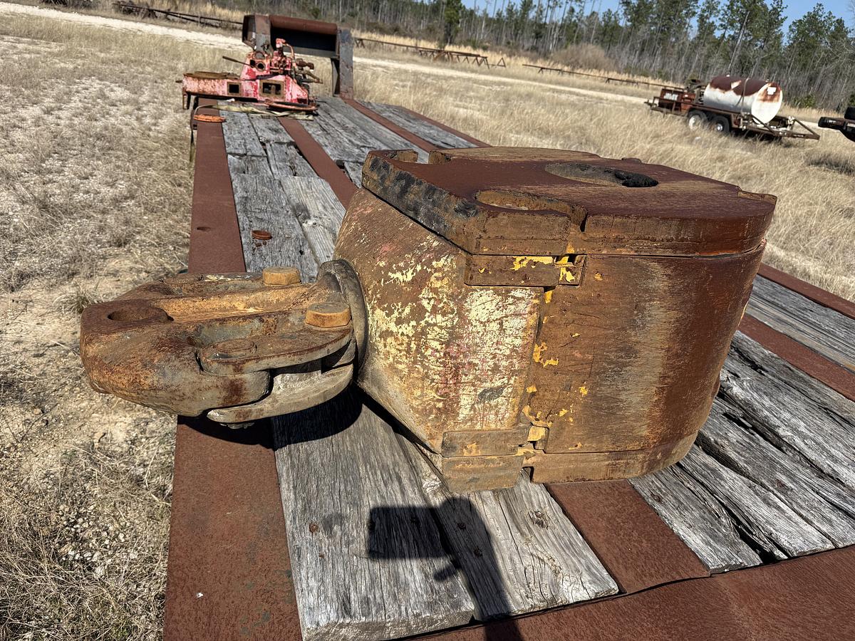 Used MCKISSICK 100-TON 24” 3-SHEAVE WELL SERVICE TRAVELING BLOCK