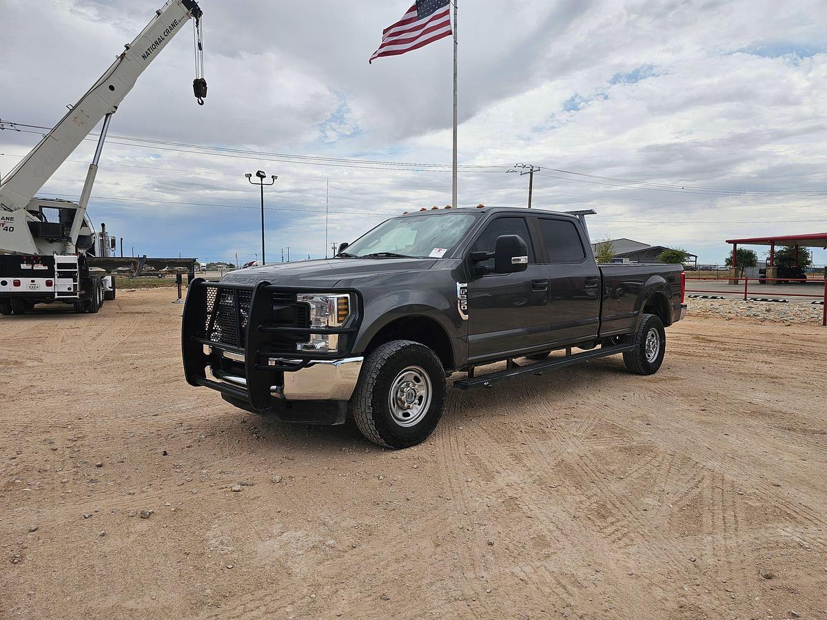 Used 2019 FORD F-250 SUPER DUTY CREW CAB PICKUP TRUCK