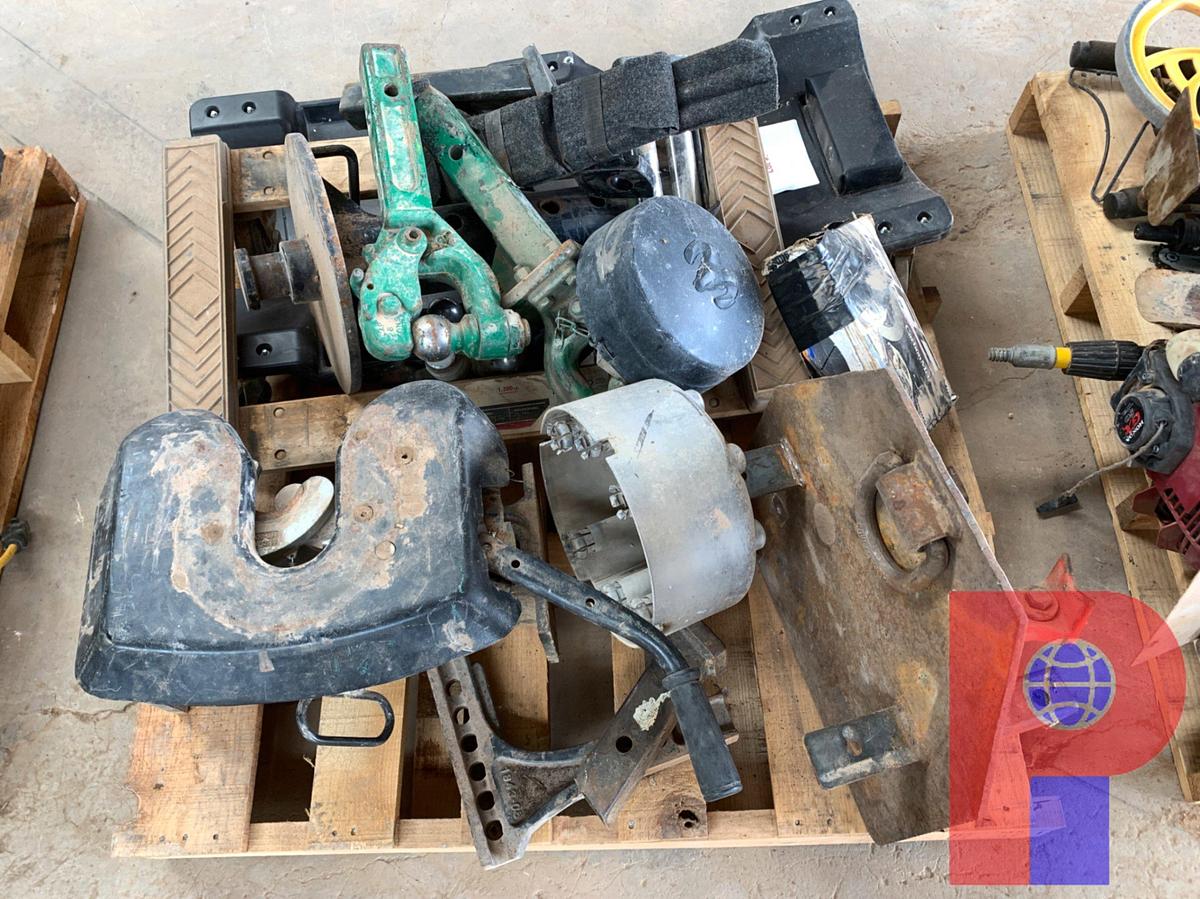 Used 5TH WHEEL, CHAIN VICE, ROLLING DOLLY, CREEPER, TRAILER HITCHES