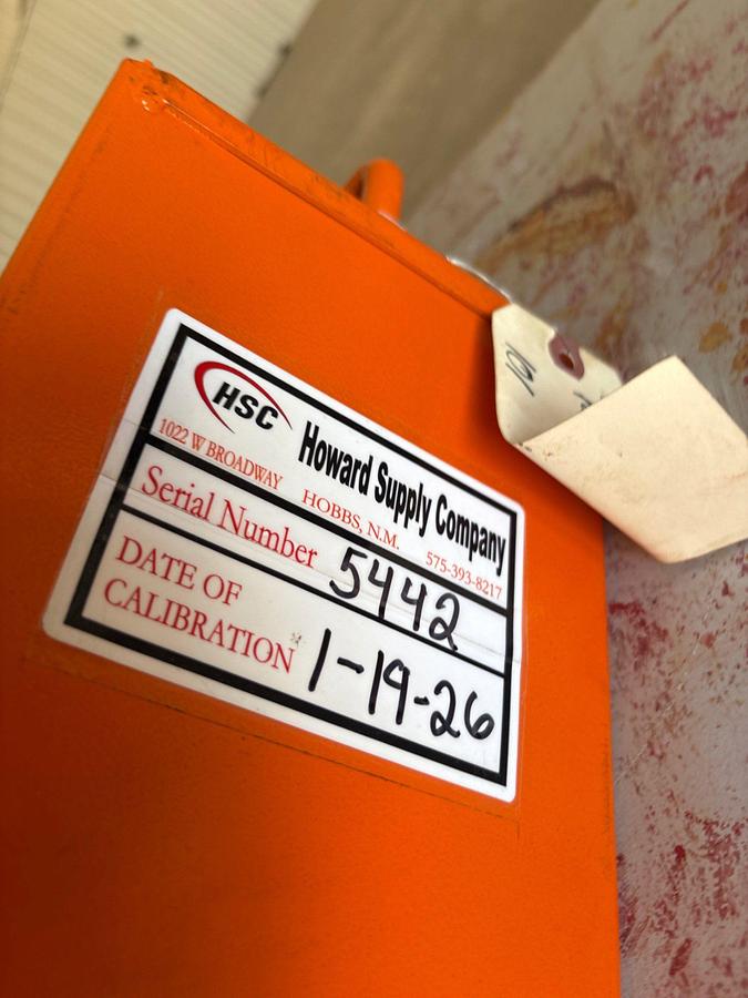 Used PWI 240 PAD TYPE WEIGHT INDICATOR