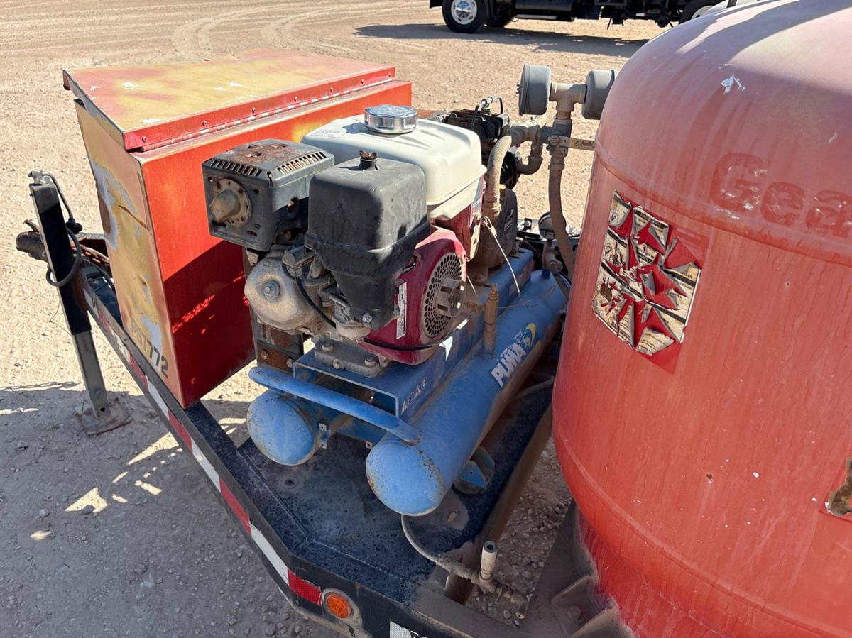 Used 2017 SAGE OIL VAC 14’ X 5’ T/A BUMPER PULL LUBE TRAILER