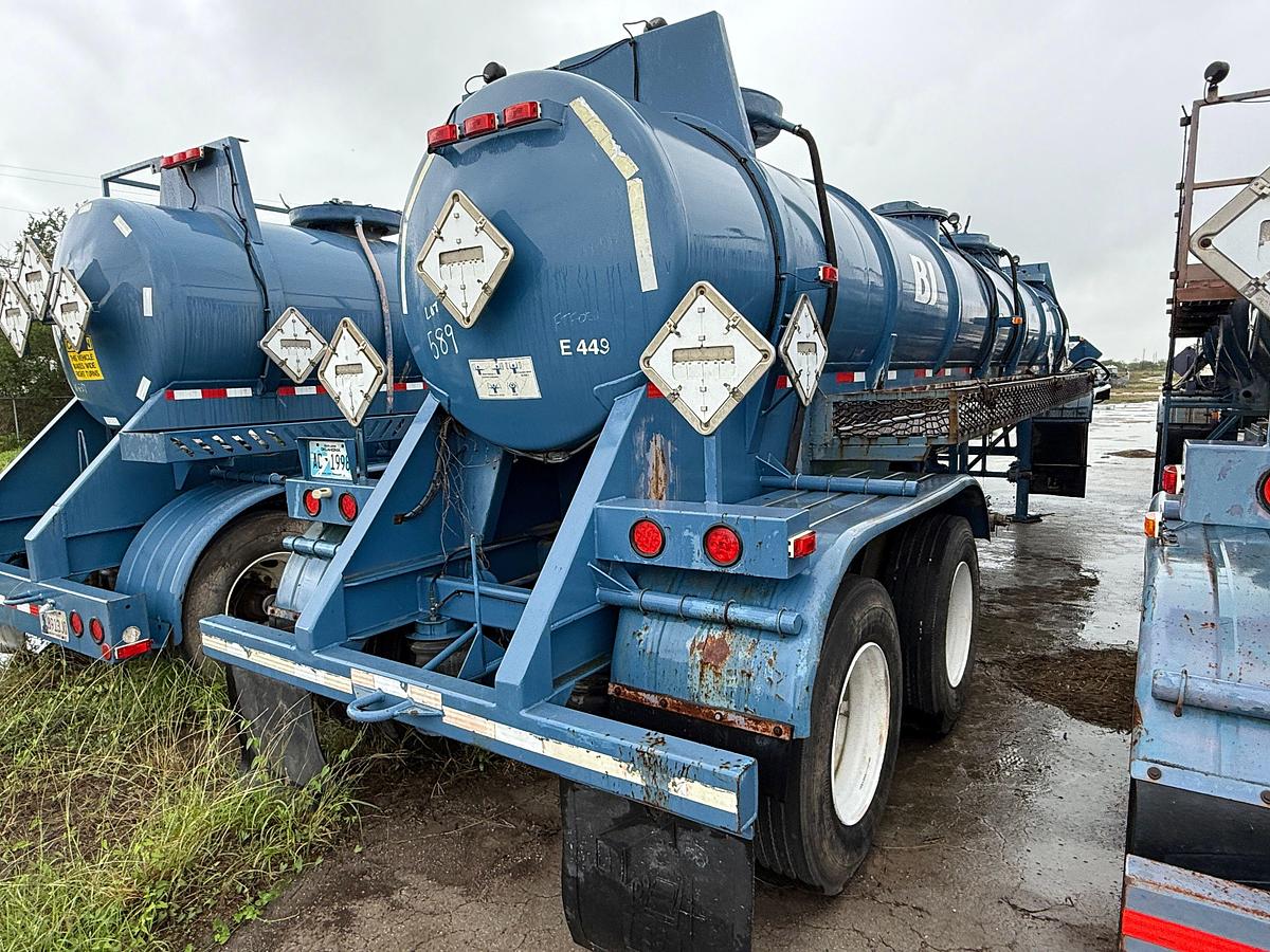 Used 2006 WORLEY WELDING WORKS 4,100 GAL 3-COMP T/A ACID TRANSPORT TRAILER