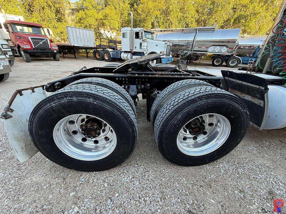 Used 2015 MACK CHU613 PINNACLE T/A DAY CAB TRUCK TRACTOR