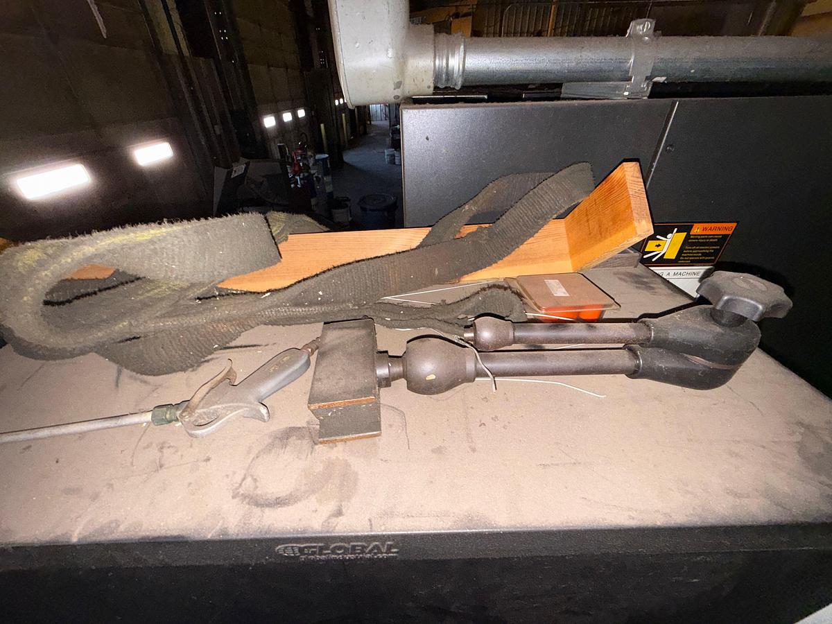 Used 2012 DOOSAN PUMA 700 CNC LATHE