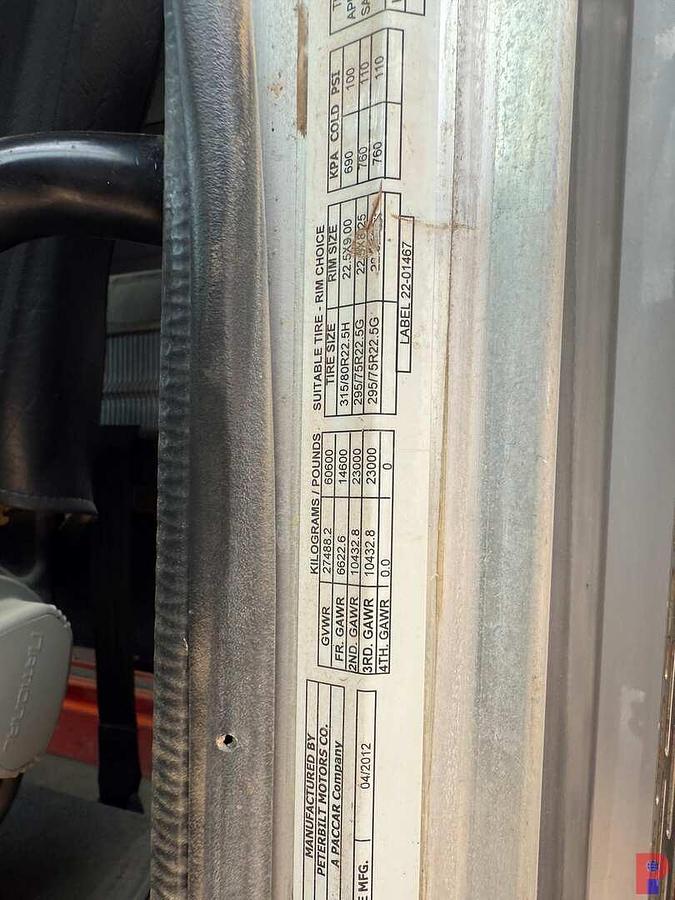 Used 2013 PETERBILT 388 T/A SLEEPER HAUL TRUCK, INOP.