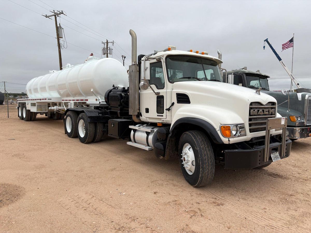 Used 2005 MACK T/A KILL TRUCK & 2013 TROXELL 130BBL KILL TRAILER