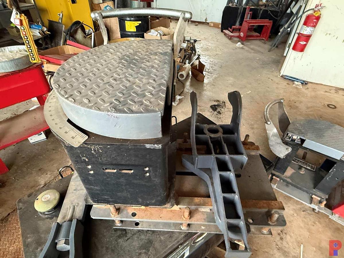 Used BEE LINE 7500 ALIGNMENT MACHINE PKG.