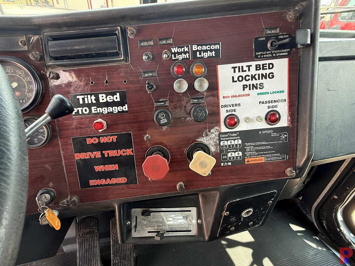Used 1992 PETERBILT 357 T/A DAYCAB FLATBED WINCH TRUCK