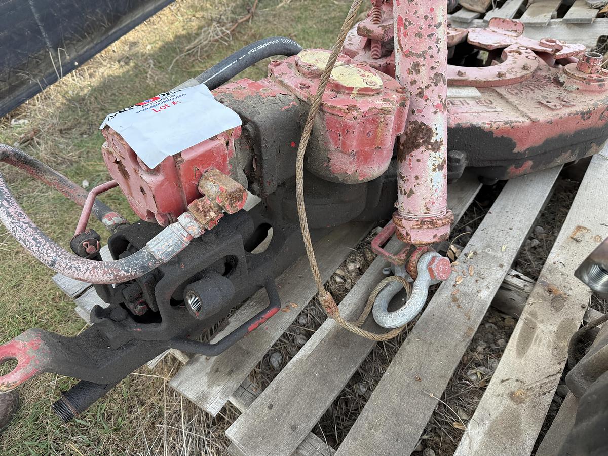 Used BJ RS TYPE HYD TUBING TONG