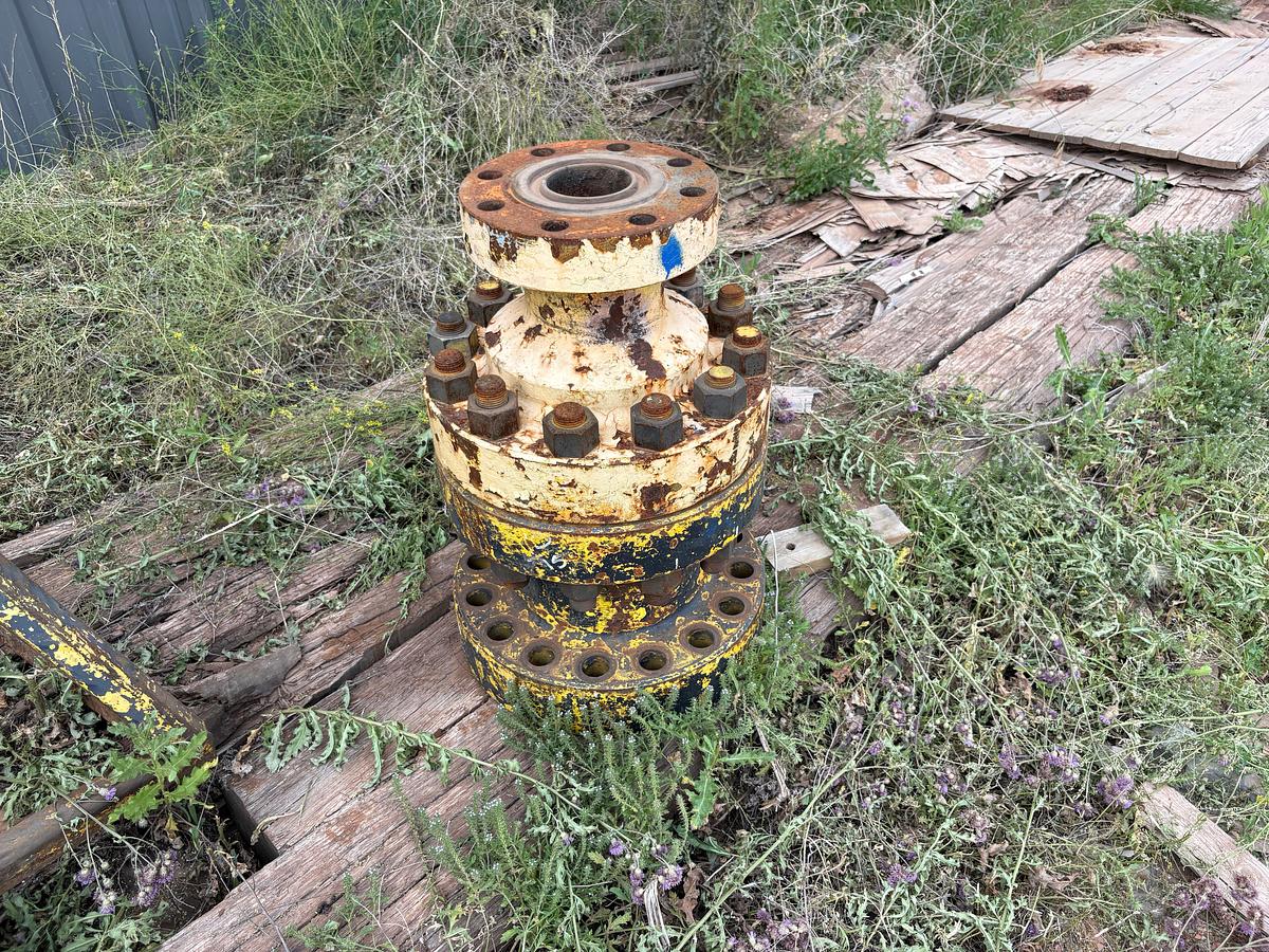Used (3) 7-1/16” x 16” spacer spools w/ (3) 7” x 4” adapter spools