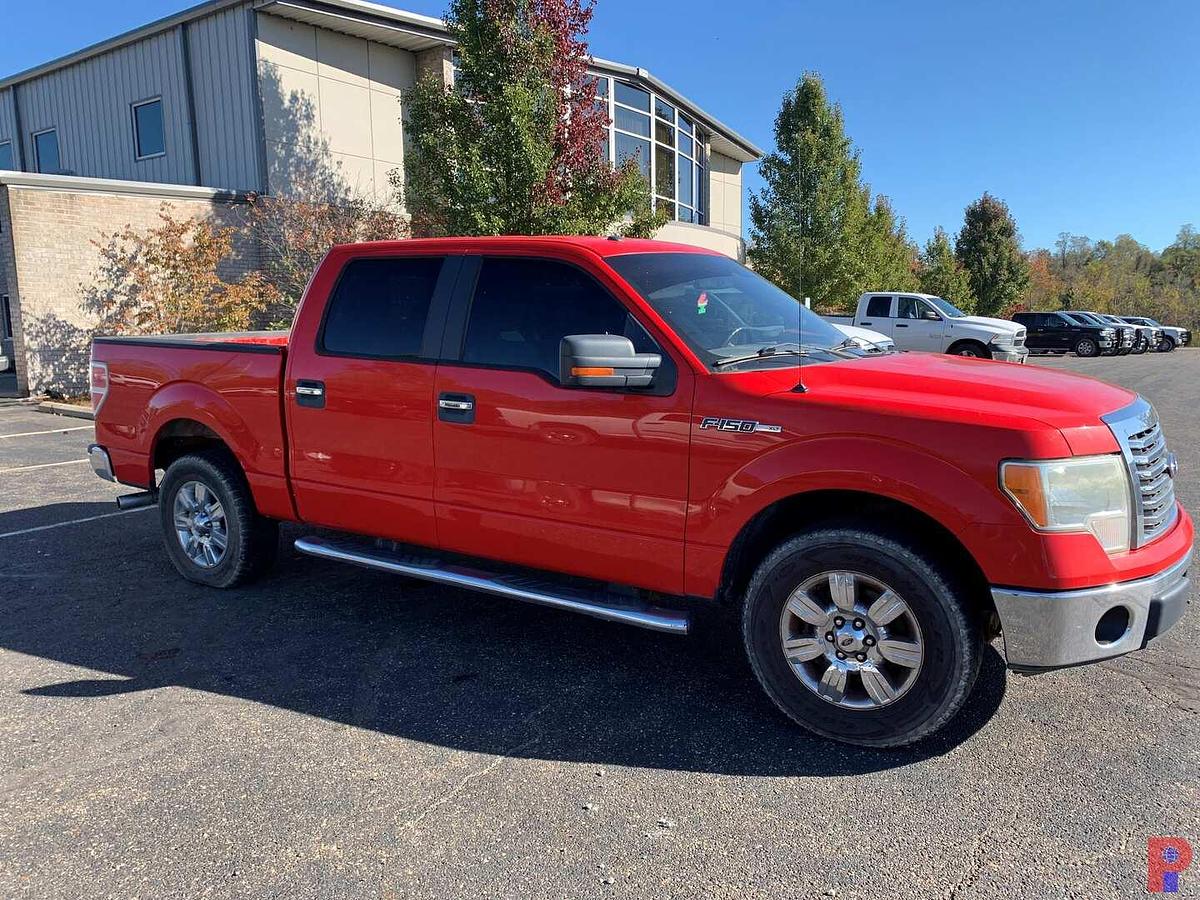 Used 2012 FORD F-150 XLT CREW CAB PICKUP