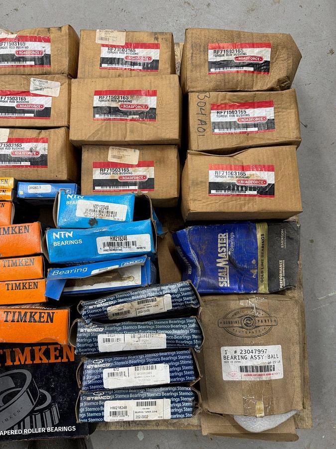 Used Pallet of approx. (58) Assorted ROAD FORCE FORGUE ROD BUSHINGS, PICHTOMATICK SHAFT EZE SIZE RANGE 3,500 TO 3,506