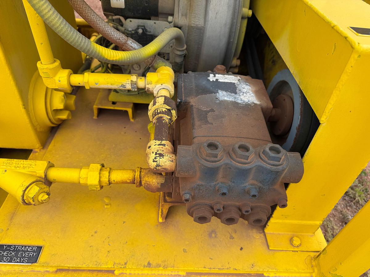 Used MEYER 3K WP DIESEL POWERED 4-STATION ACCUMULATOR CLOSING UNIT, SKIDDED