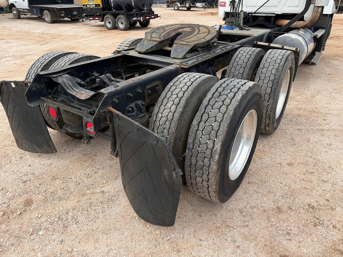 Used 1992 Mack CH613 DAYCAB Haul Truck