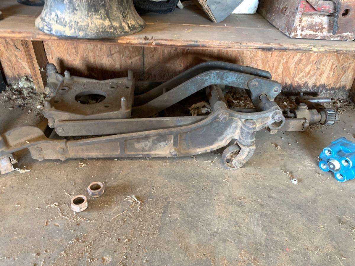 Used Wall of Miscellaneous Truck Parts