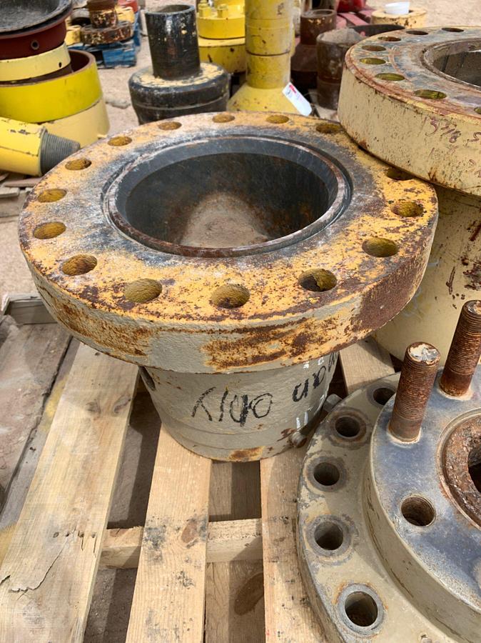 Used Pallets of 13-5/8 x 13-3/8 Spacer Spools