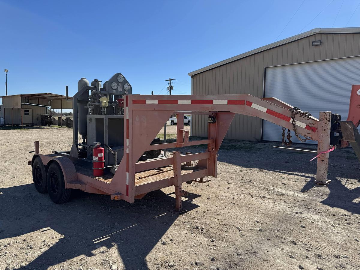 Used 2009 MARK CO 3 STATION 4 BOTTLE ACCUMULATOR MTD. ON T/A GN TRAILER