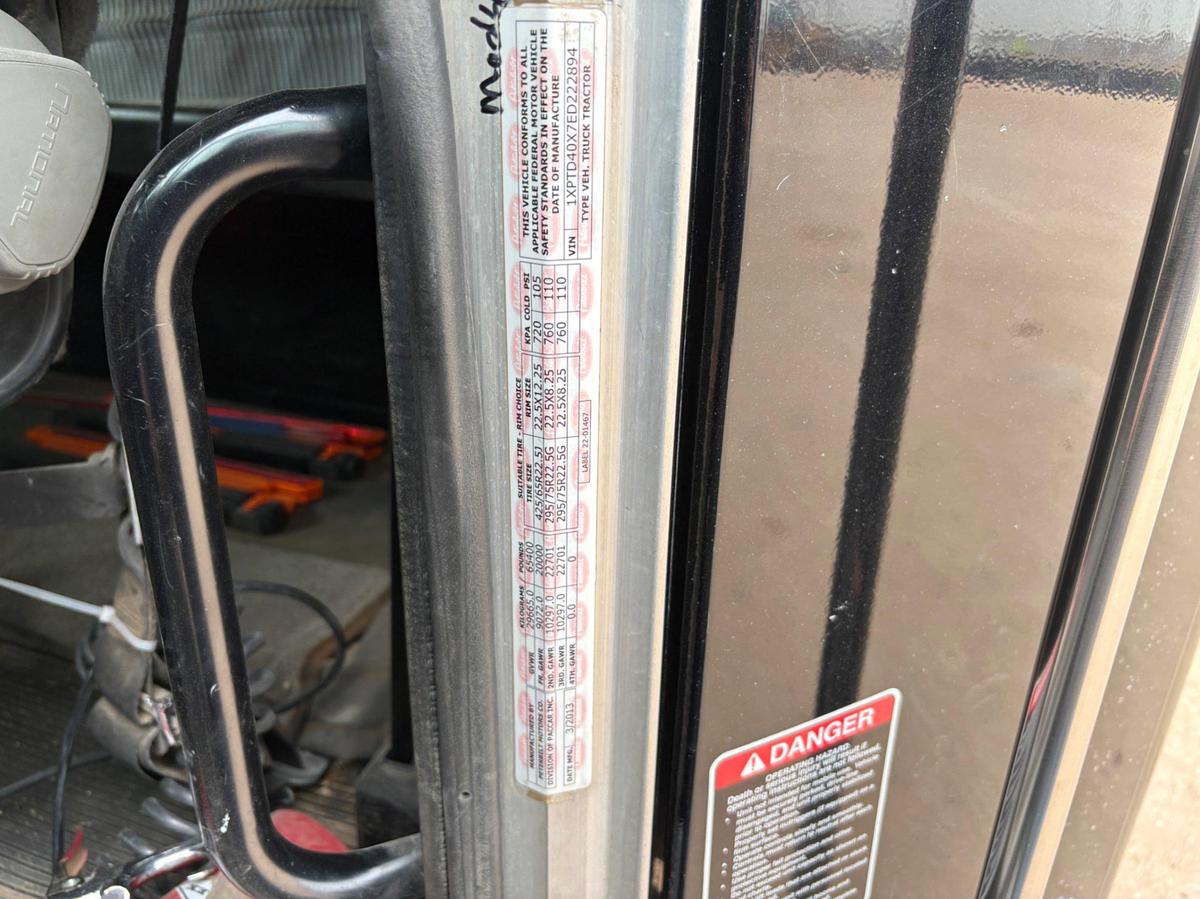 Used 2014 PETERBILT 367 T/A SLEEPER KNUCKLE BOOM CRANE TRUCK