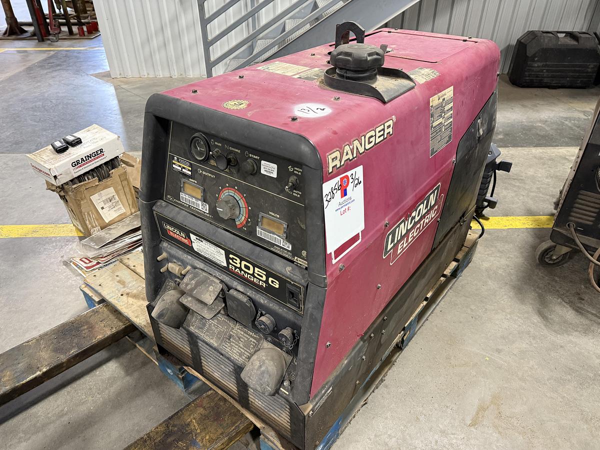 Used LINCOLN RANGER 305 G WELDING MACHINE