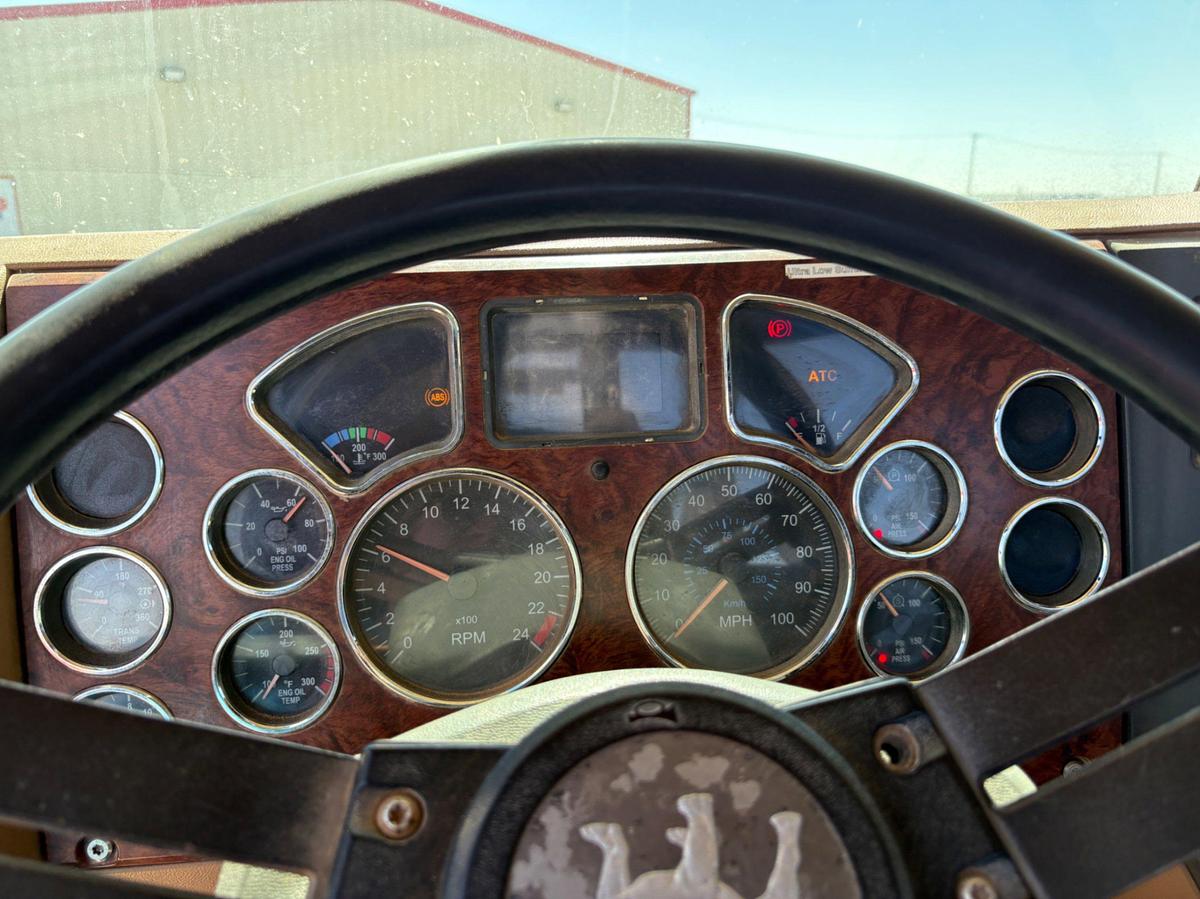 Used 2009 MACK GRANITE T/A DAYCAB HAUL TRUCK