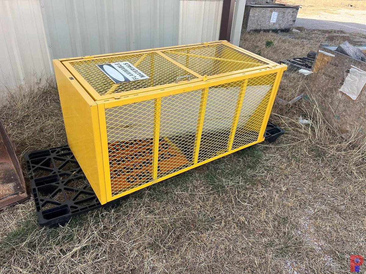 Used LOT OF PAINT BOOTH EQUIPMENT