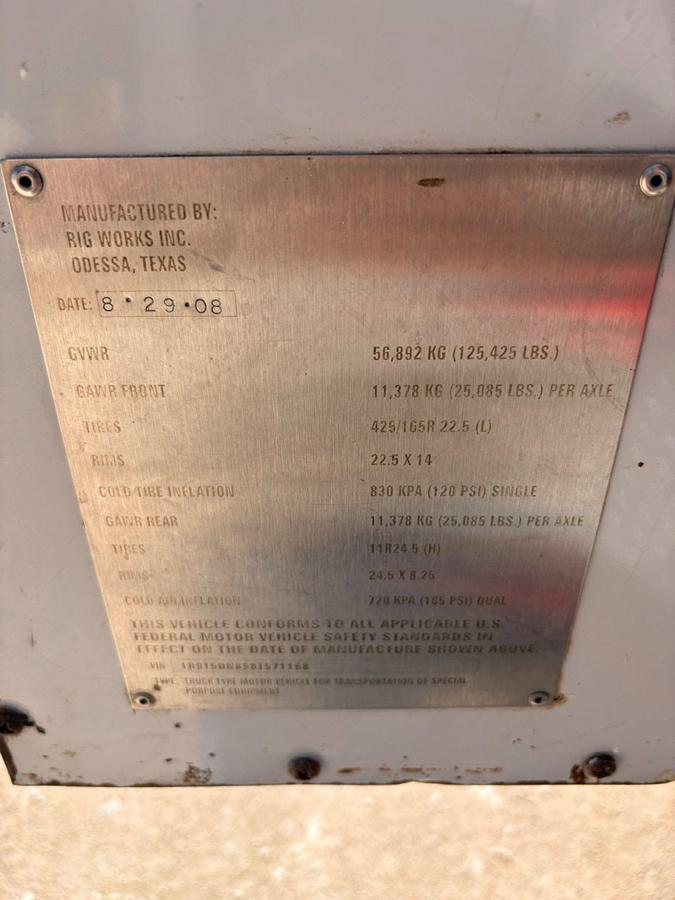 Used 2008 RIG WORKS MUSTANG 550 5-AXLE WELL SERVICE RIG