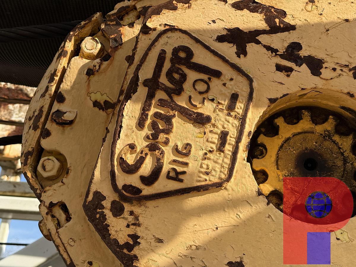 Used 1979 MOLLER 300 DD 96'-180K 4-AXLE WELL SERVICE WORKOVER RIG