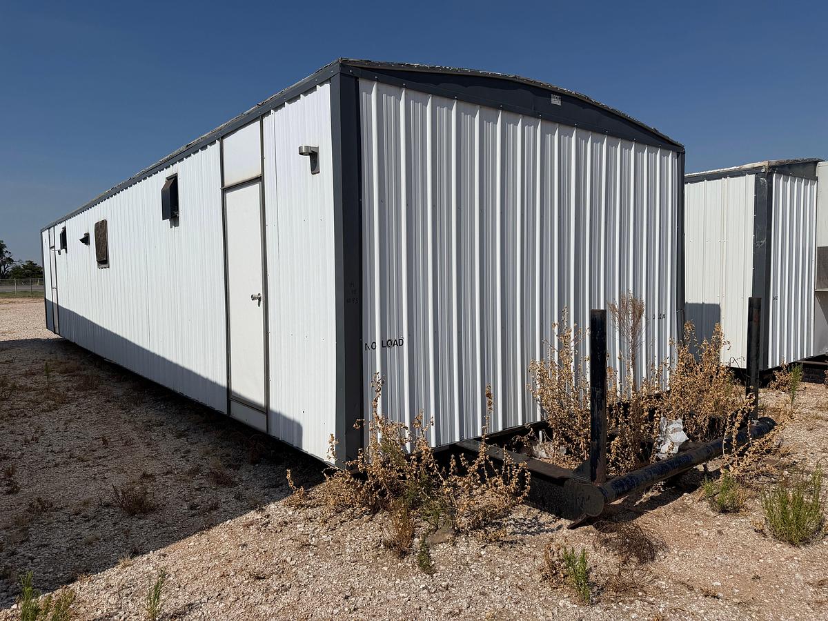 Used 48x14 (12) Bed skidded Living Quarters