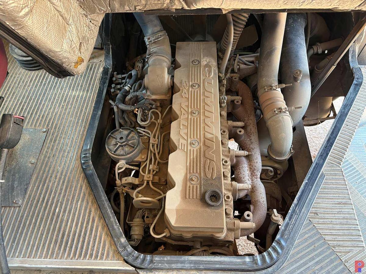 Used 2000 BLUE BIRD TC2000 BUS