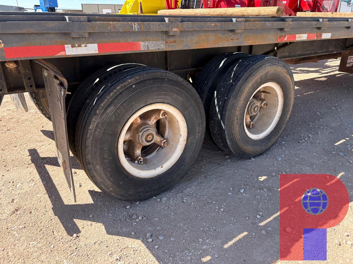 Used FRUEHAUF 40’ X 8’ T/A STEEL FLATBED TRAILER