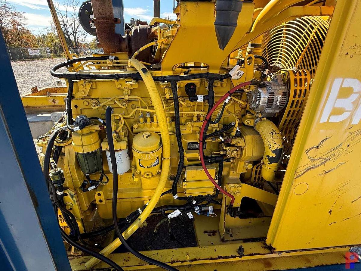 Used JOHN DEERE 6090HF485 9.0L 400 HP MTD ON FUEL TANK