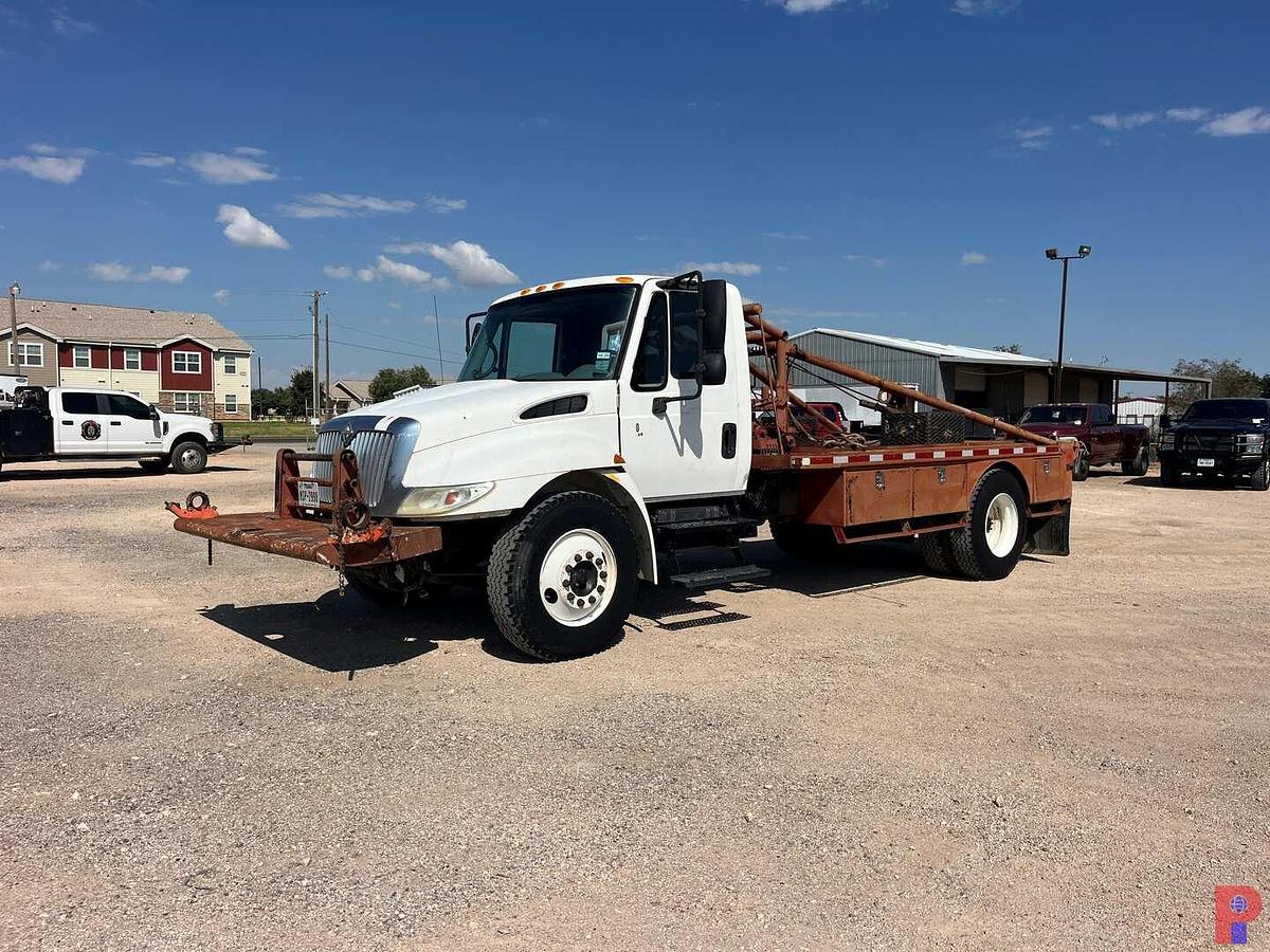 Used 2007 INTERNATIONAL DURASTAR 4300 ROUSTABOUT TRUCK