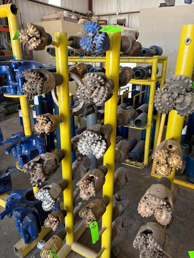 Used (5x$) tricone drill bits 4-5/8” to 6”