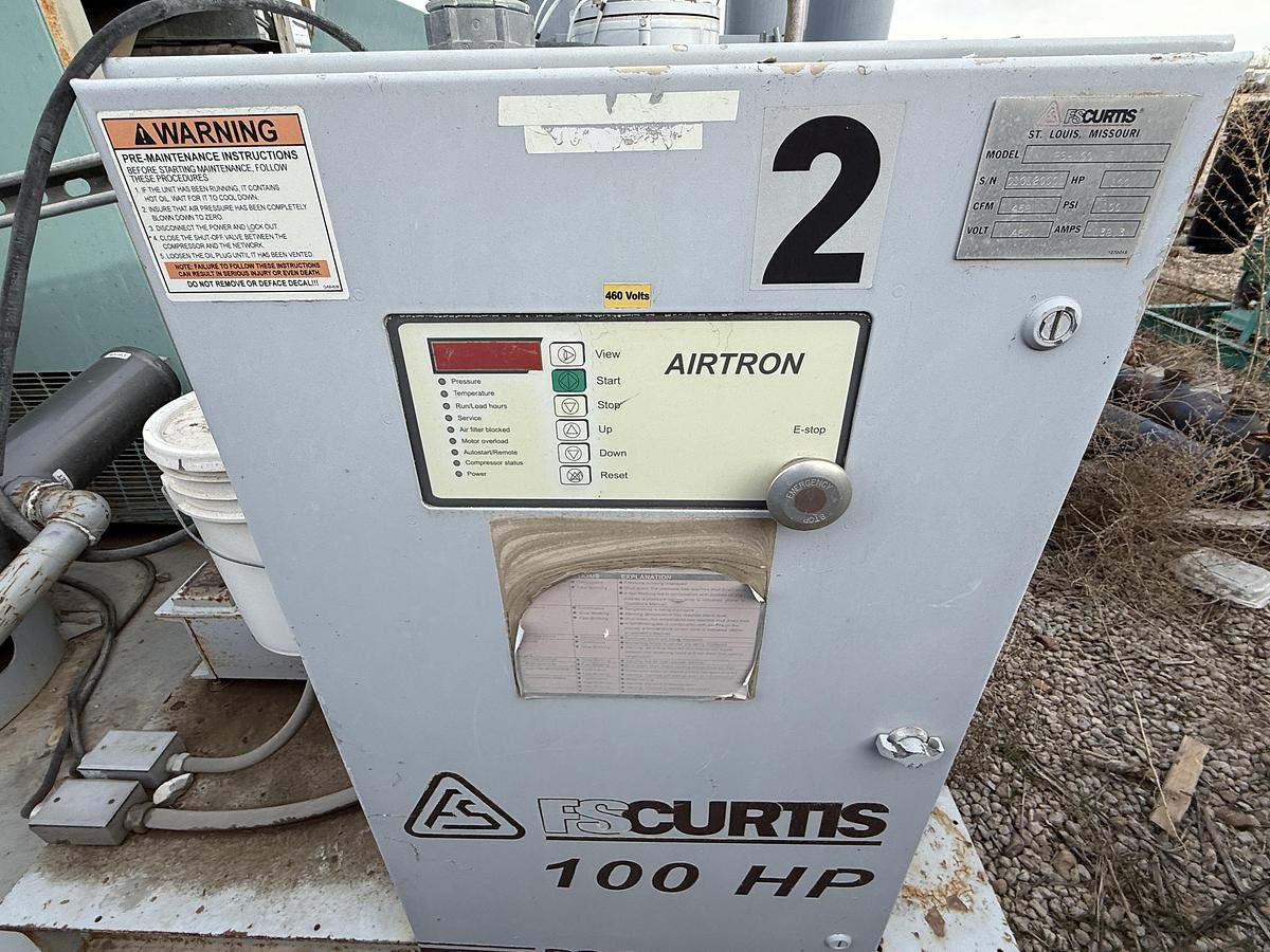 Used FS CURTIS RS-100 F 458 CFM 100 PSI SKIDDED AIR COMPRESSOR (INCOMPLETE)