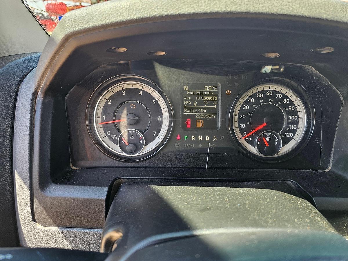 Used 2019 RAM 1500 CLASSIC CREW CAB PICKUP TRUCK