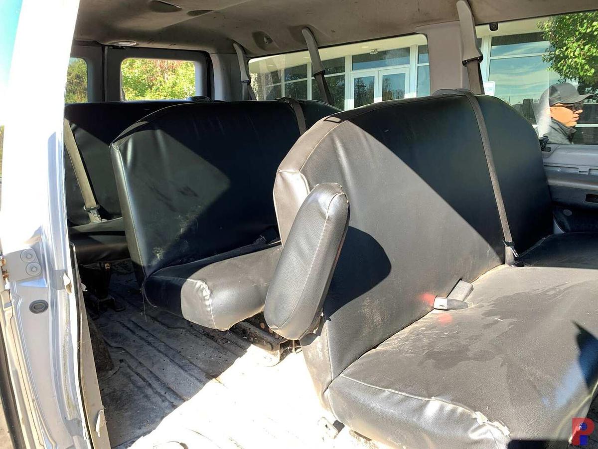 Used 2012 FORD E-SERIES PASSENGER VAN