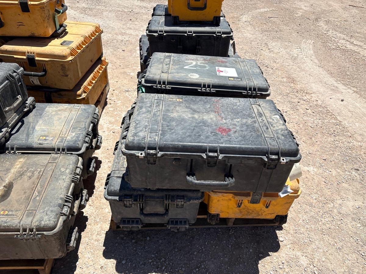Used (5) SCBA TANKS & MASKS W/ PELICAN CASES