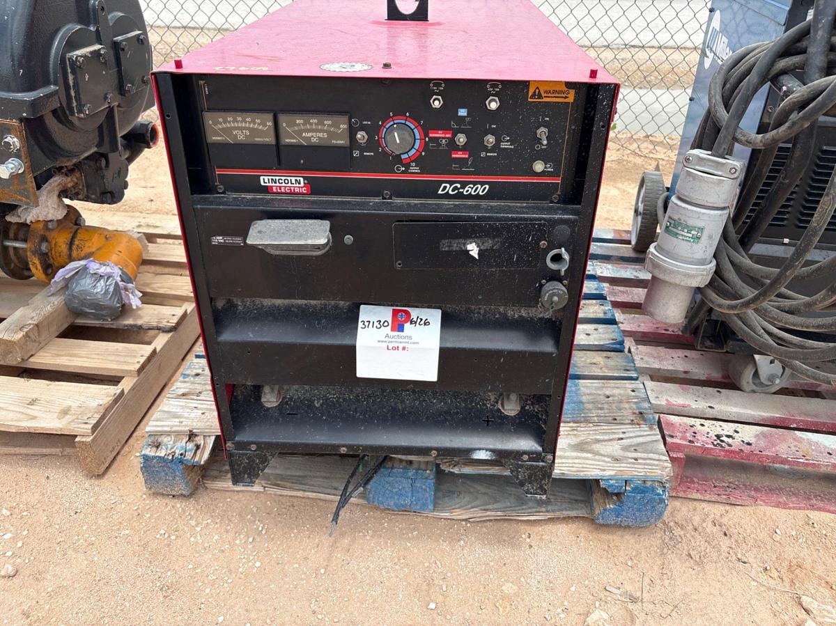 Used Lincoln electric DC-600 welding machine