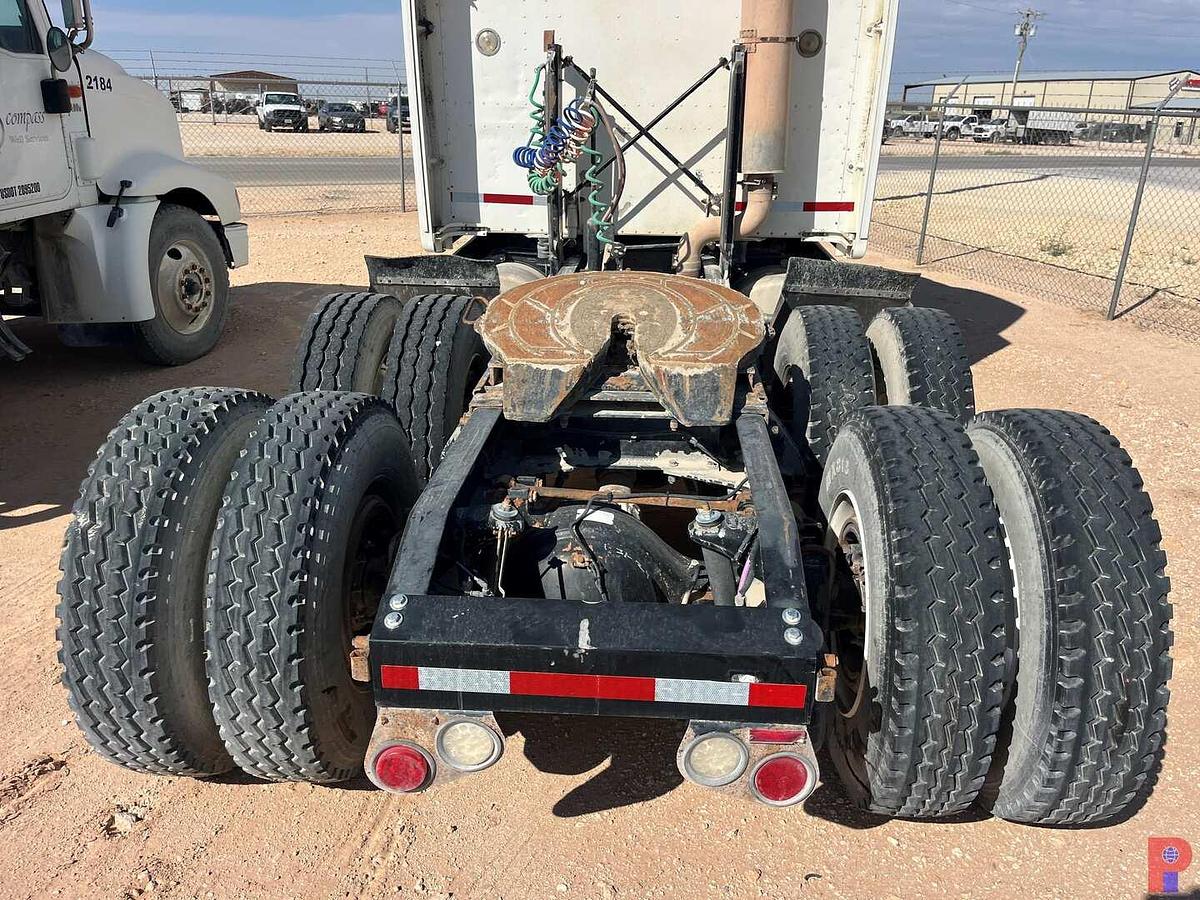 Used 2006 PETERBILT 387 T/A SLEEPER HAUL TRUCK