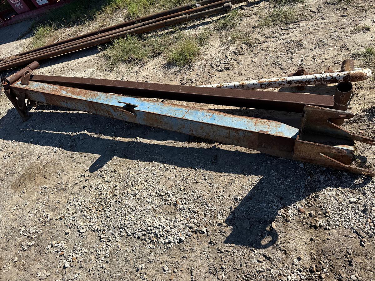 Used 40’L X 4’W X 3.6’H HYDRAULIC CATWALK SKIDDED (NO POWER, INCOMPLETE)