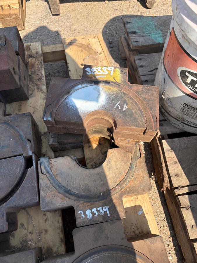 Used Set of (3) 9-1/2”W x 2-3/8” bop pipe rams