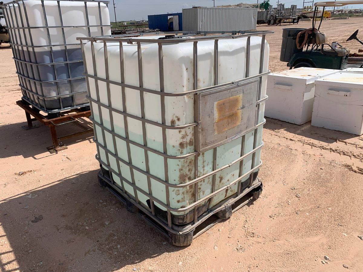 Used 300 Gal Tote w/ 175 Gal of Kleen Def Fluid