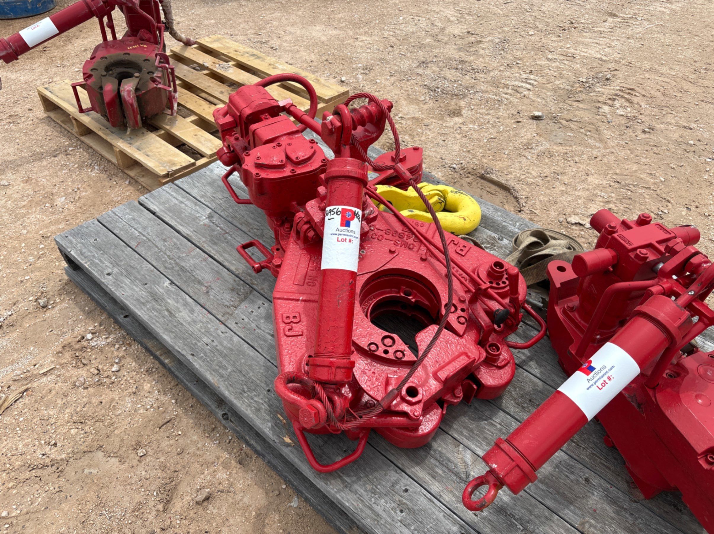 Used BJ model RS hydraulic tubing tong