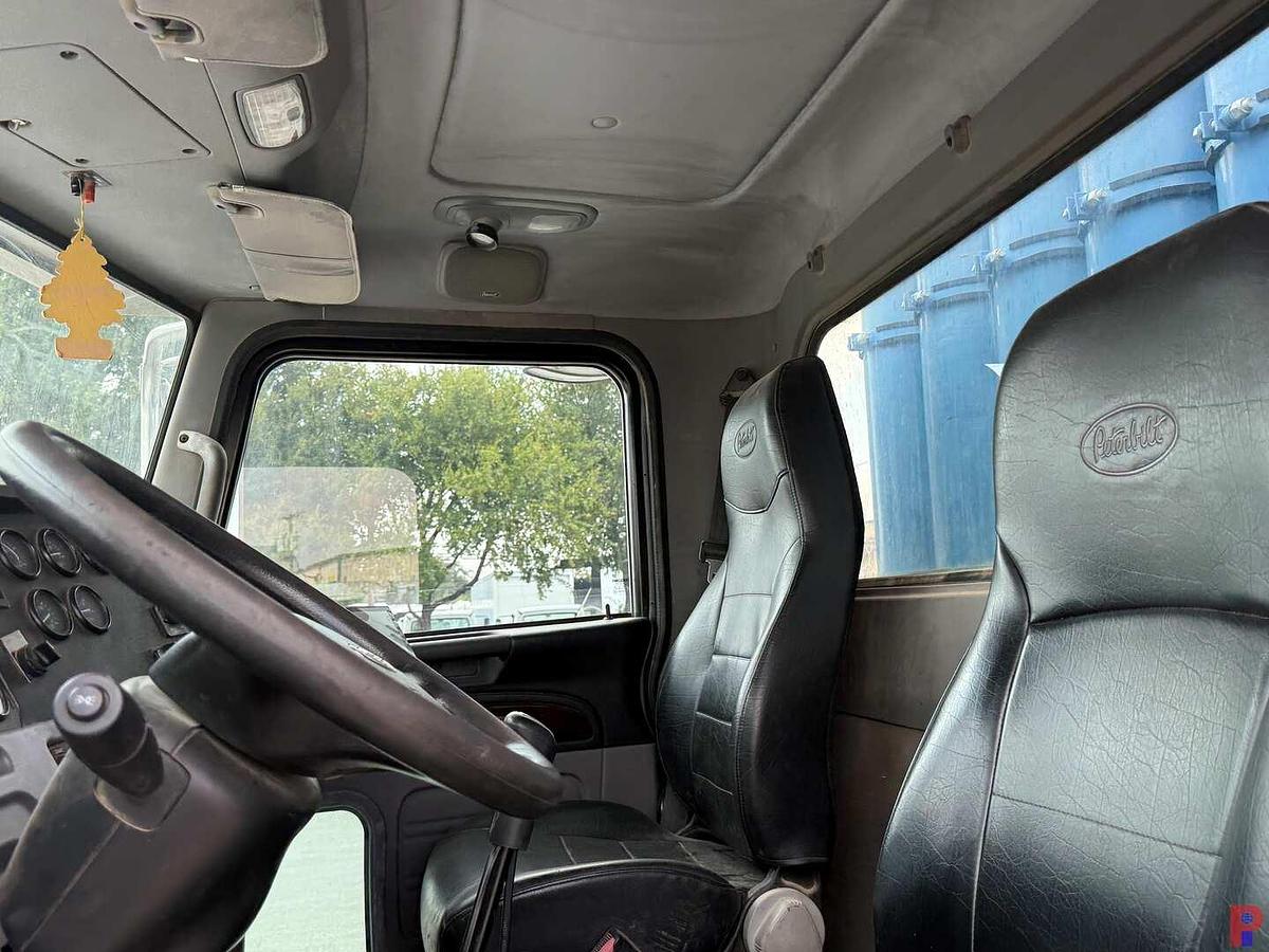 Used 2012 PETERBILT 367 TRI-DRIVE COILD TUBING HEAVY HAUL TRUCK