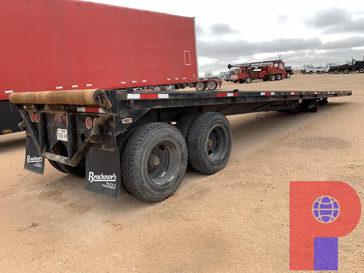 Used 2005 DOONAN  40’ X 102” T/A FLATBED TRAILER